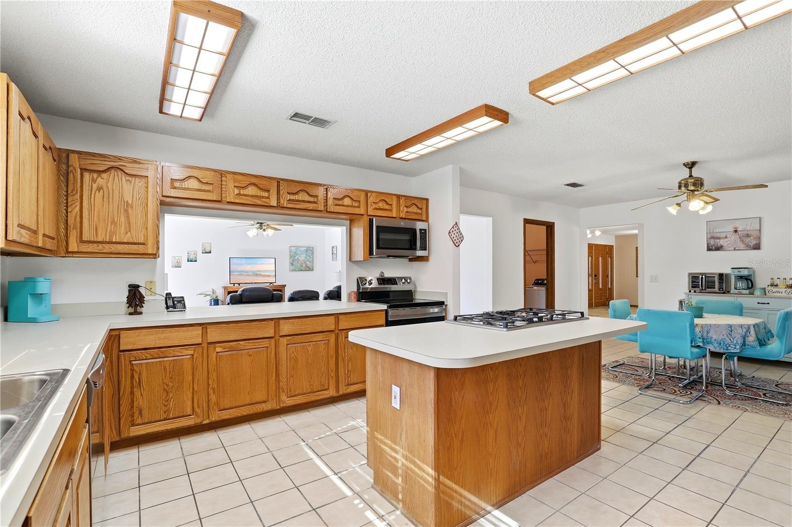 Image 18 of 78 For 1775 Sundance Drive