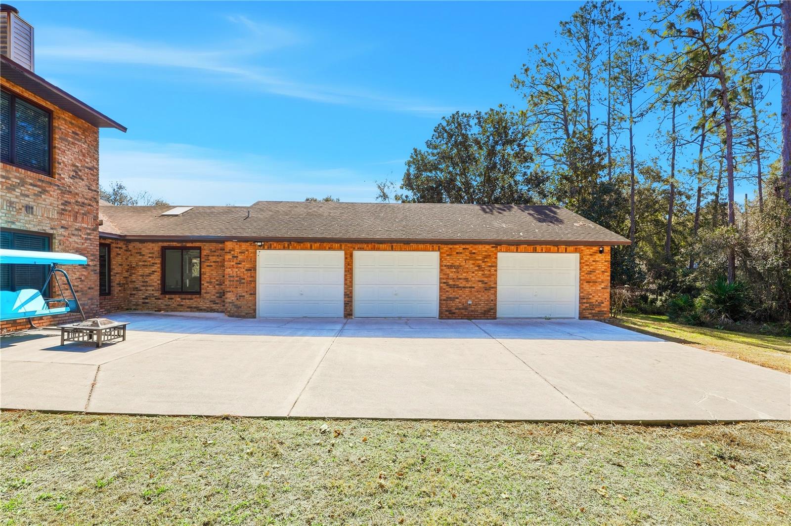 Image 5 of 78 For 1775 Sundance Drive