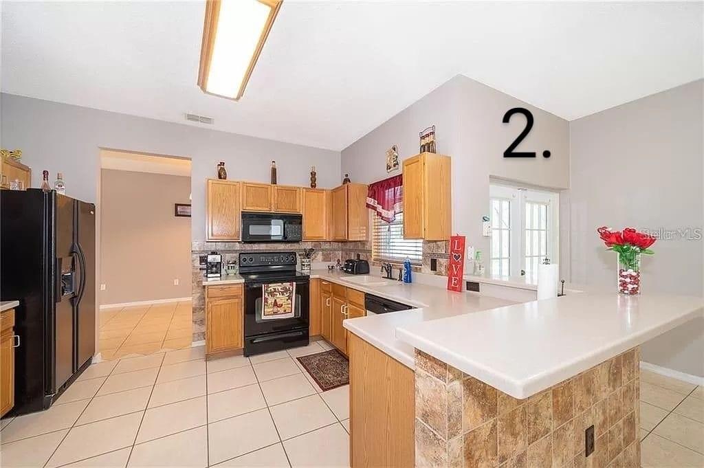 Image 5 of 9 For 519 Pinehurst Cove