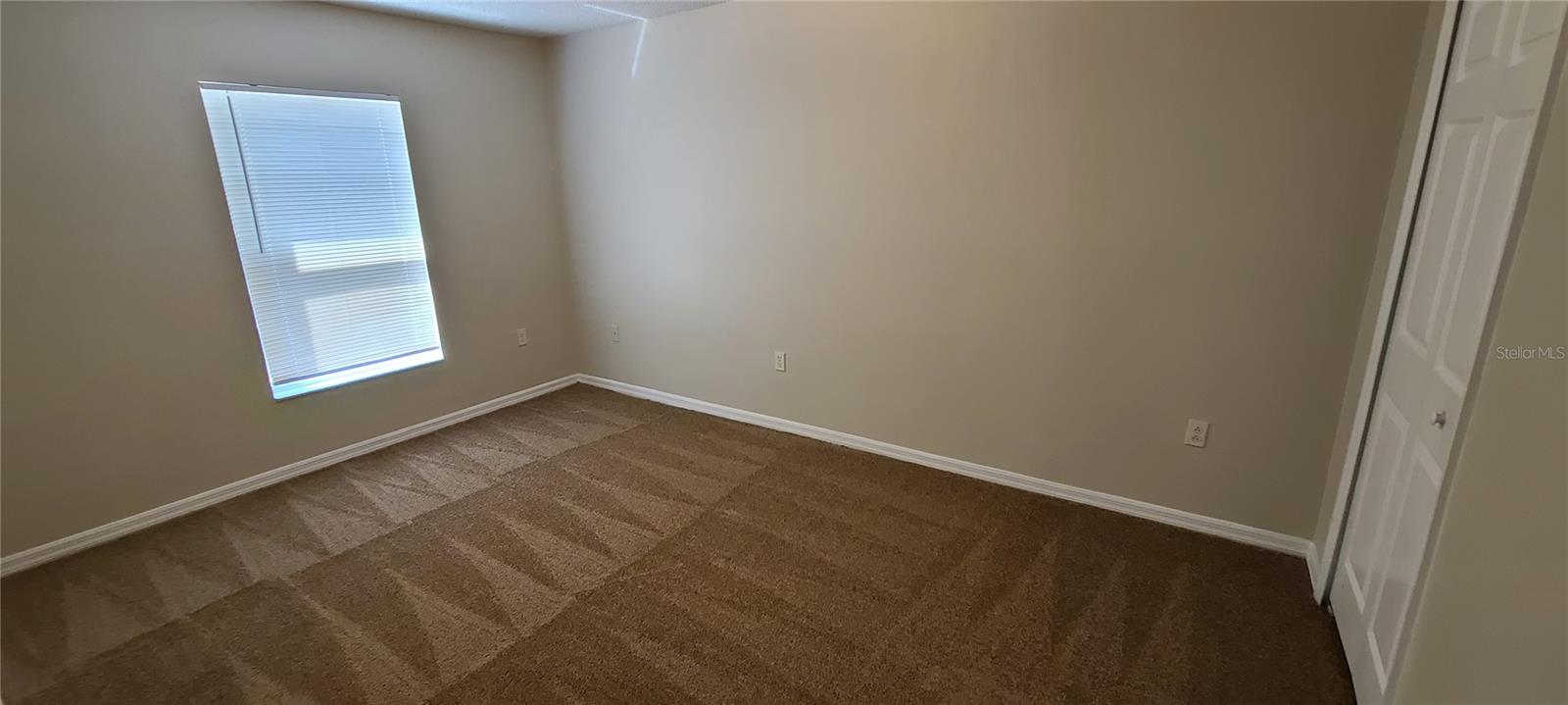 Image 16 of 21 For 1408 Hillsborough Way