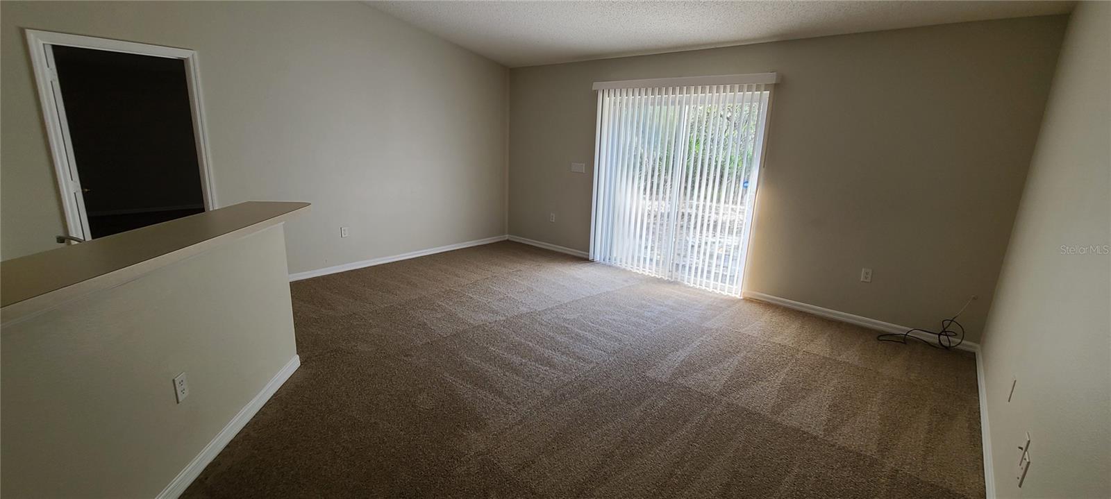 Image 8 of 21 For 1408 Hillsborough Way