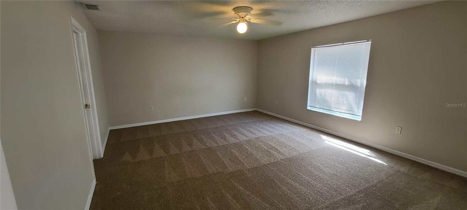 Image 9 of 21 For 1408 Hillsborough Way