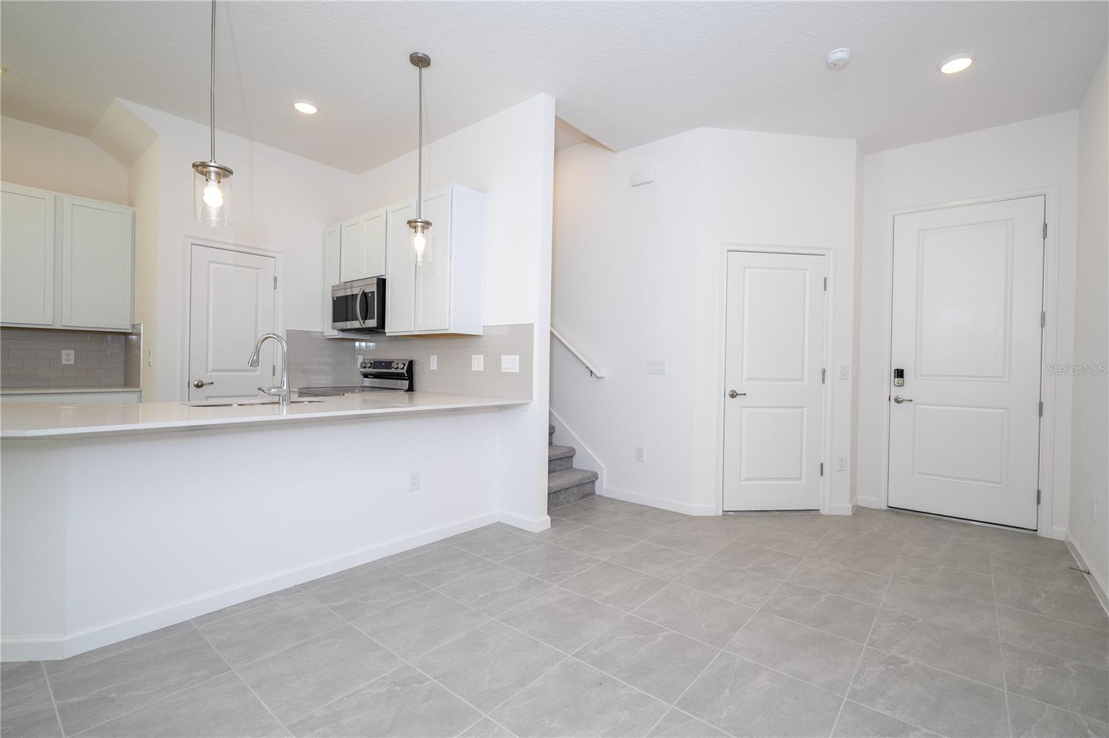 Image 10 of 58 For 10580 Ebb Tide Lane