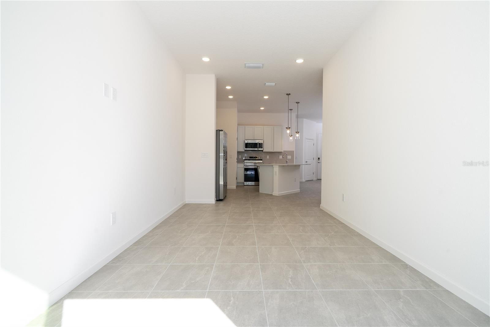 Image 16 of 58 For 10580 Ebb Tide Lane