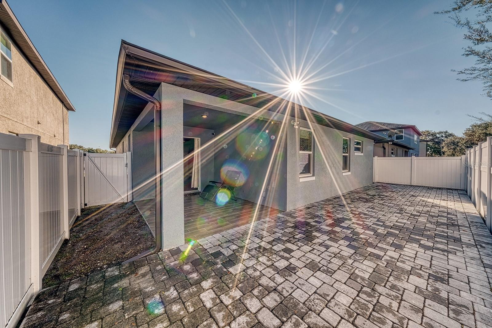 Image 53 of 54 For 6592 Taxiway Circle