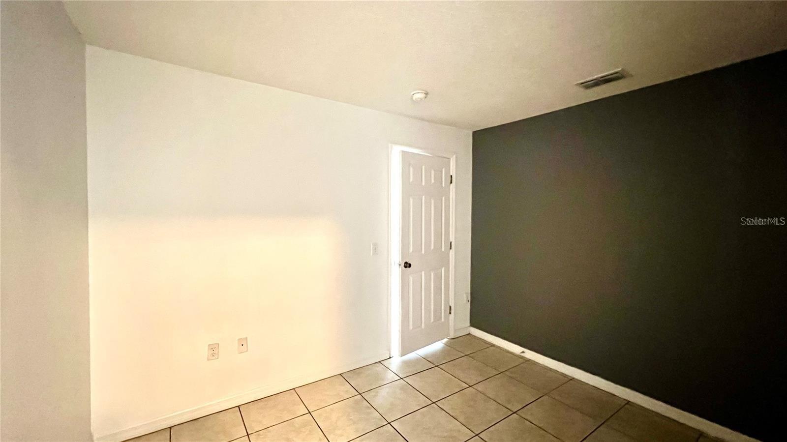 Image 16 of 26 For 16349 Coopers Hawk Avenue