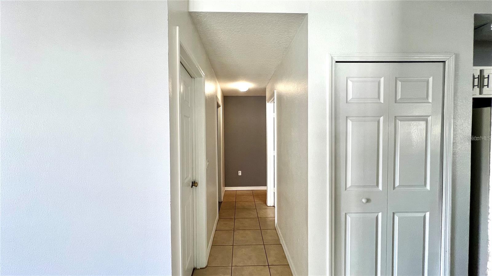 Image 8 of 26 For 16349 Coopers Hawk Avenue