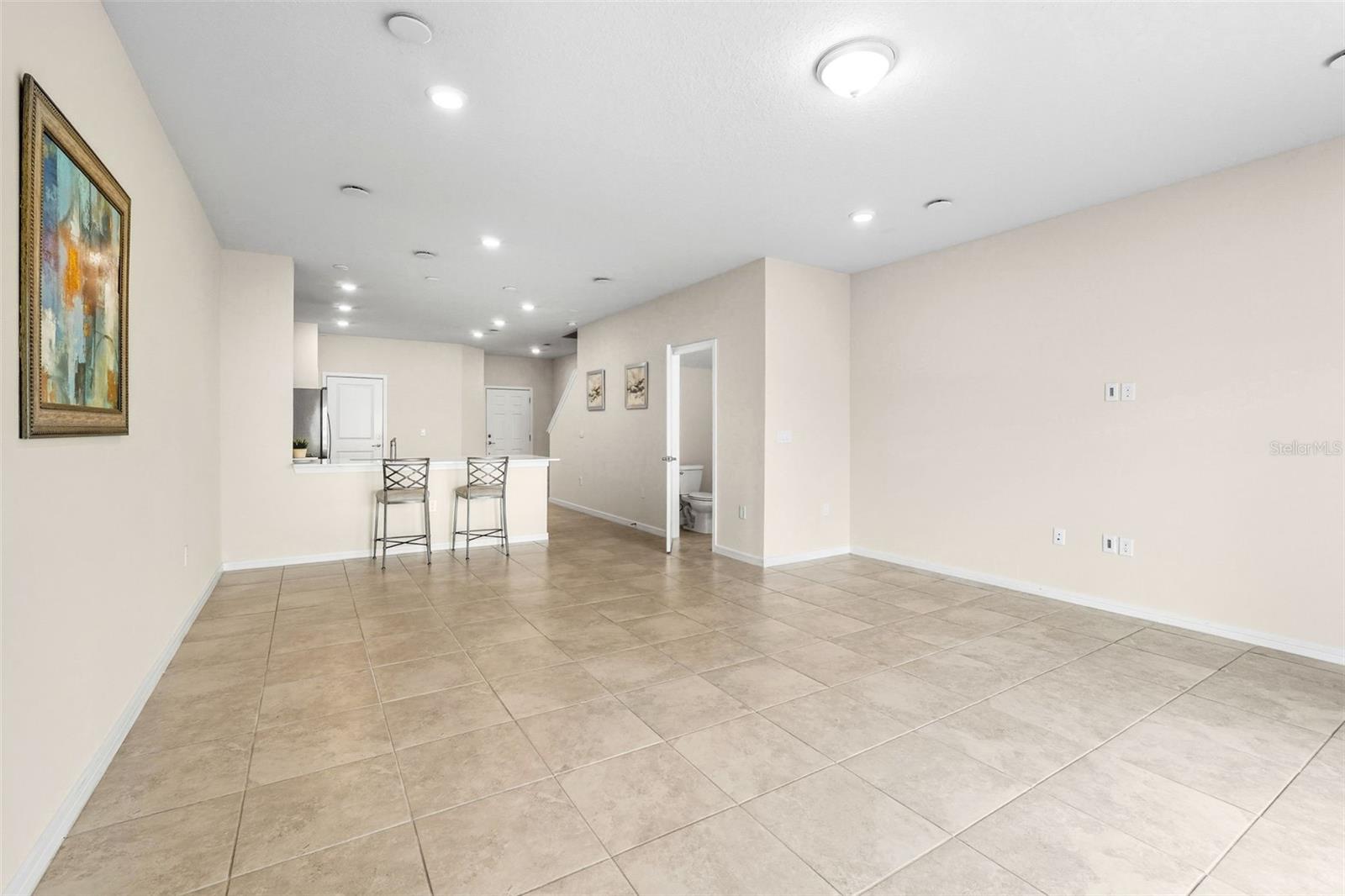 Image 13 of 35 For 2851 Stunning Avenue