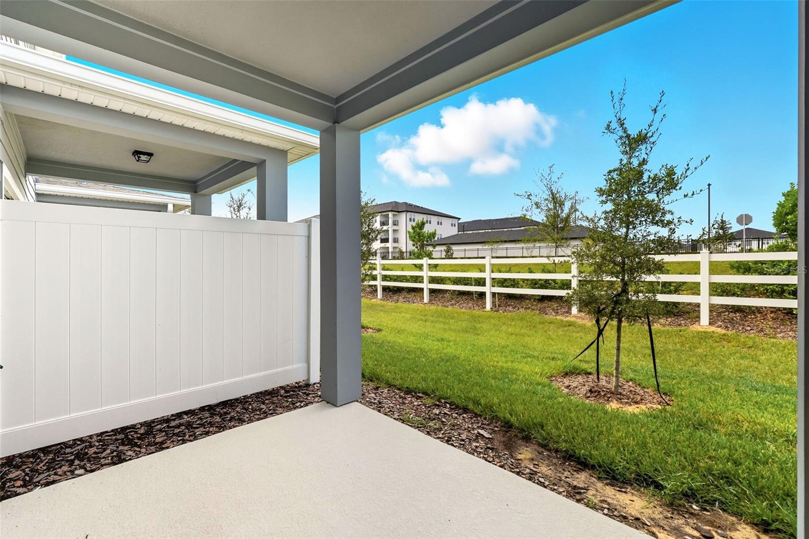 Image 28 of 35 For 2851 Stunning Avenue