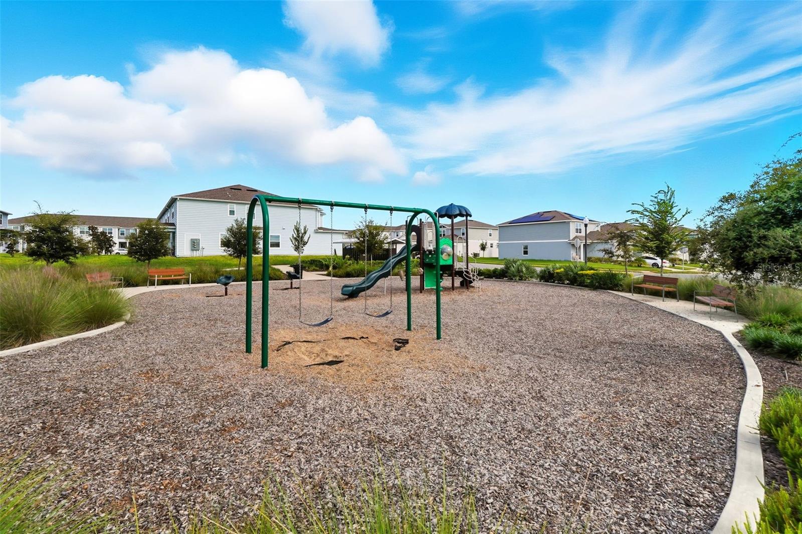 Image 35 of 35 For 2851 Stunning Avenue