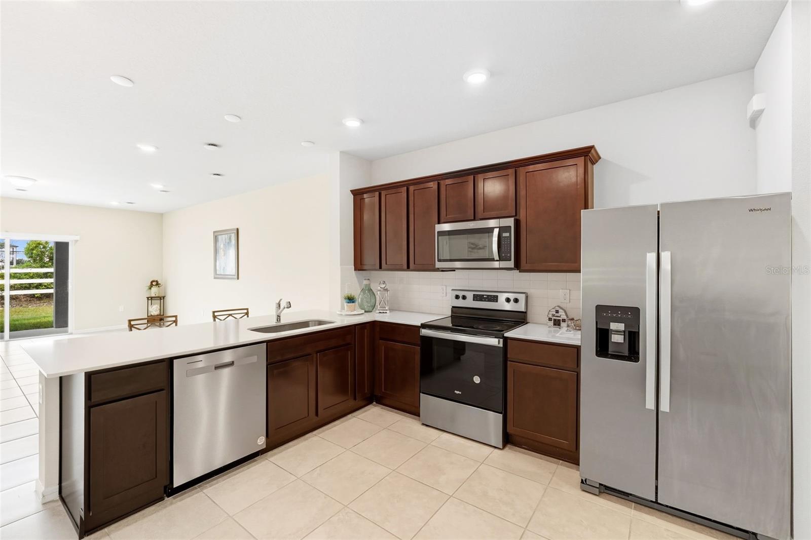 Image 5 of 35 For 2851 Stunning Avenue