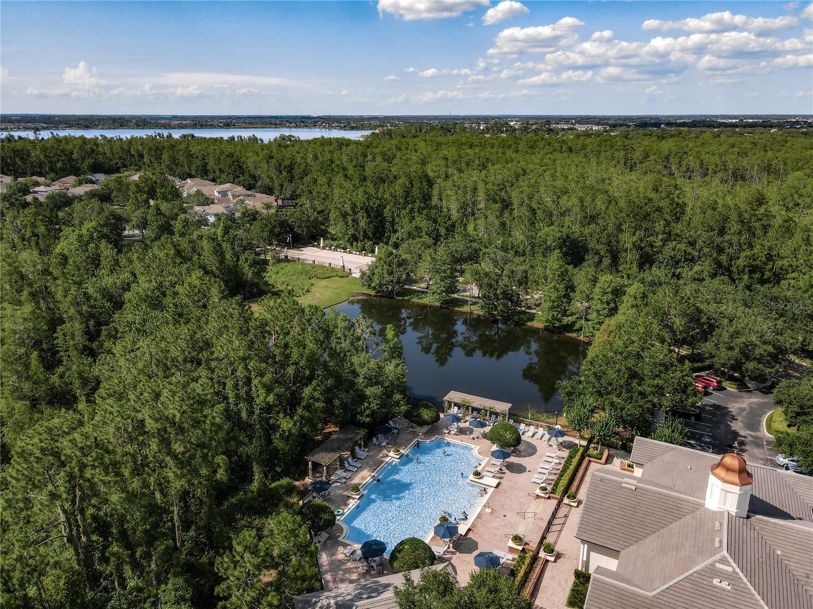 Image 36 of 41 For 15693 Signature Drive