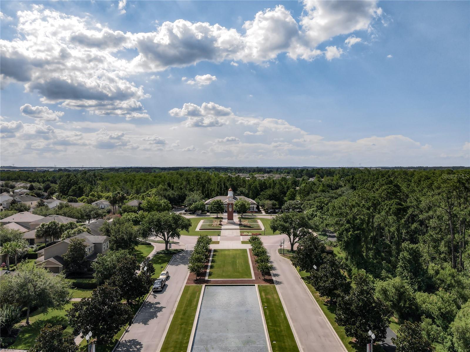 Image 40 of 41 For 15693 Signature Drive