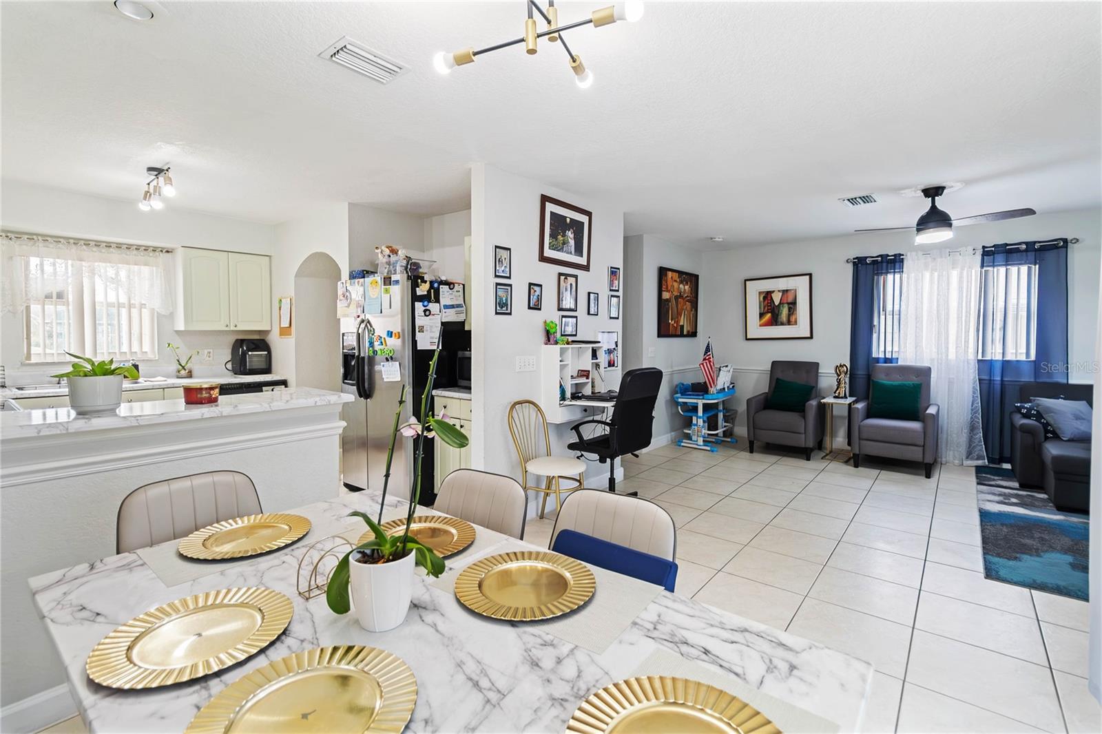 Image 12 of 29 For 211 Dawn Court