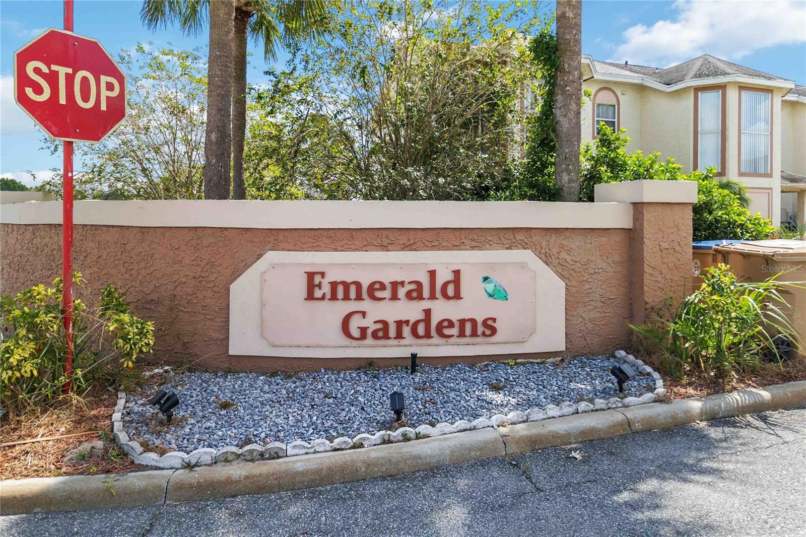 Image 23 of 29 For 211 Dawn Court