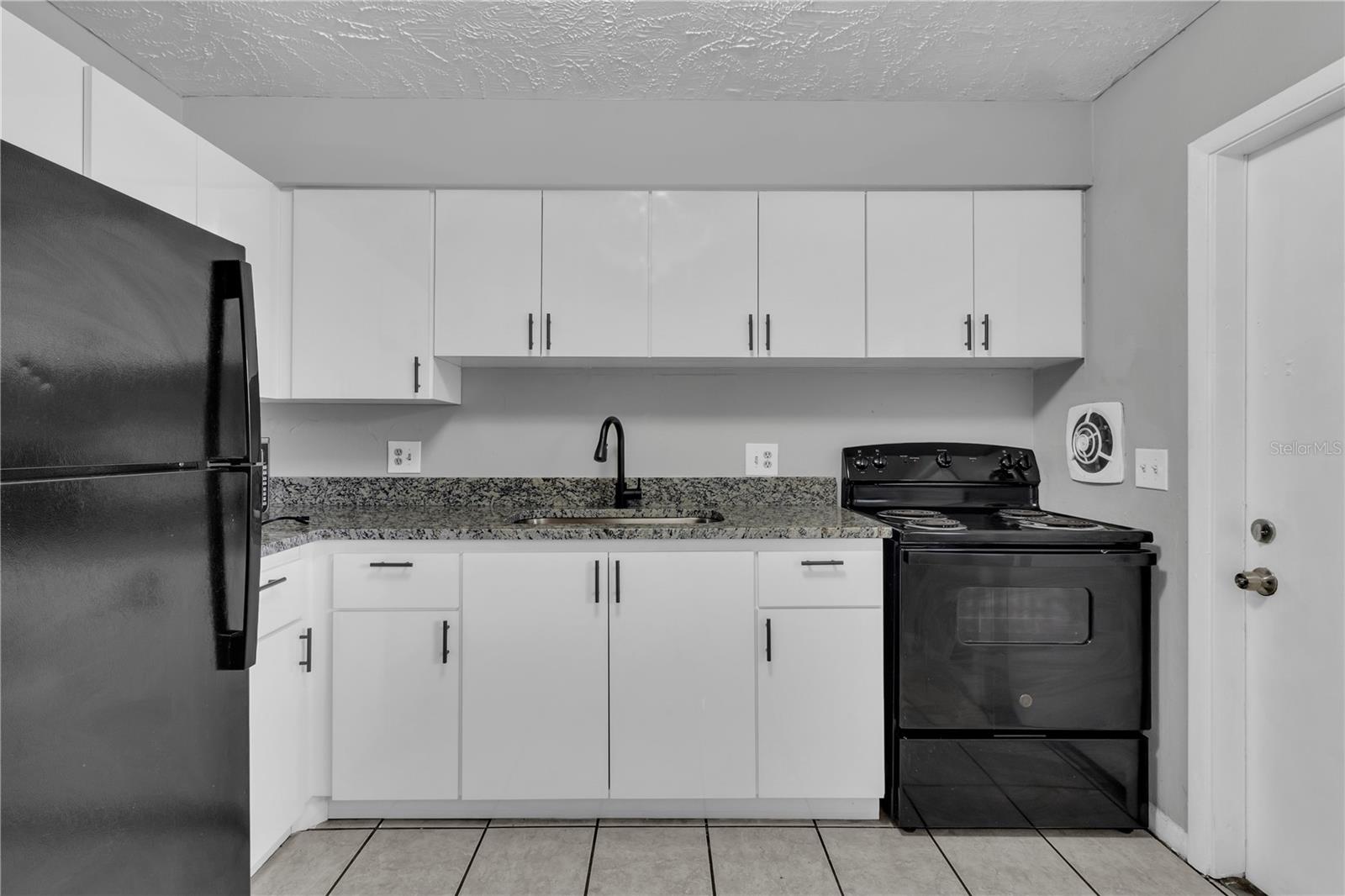 Image 3 of 10 For 1629 Oak Ridge Road 1629d