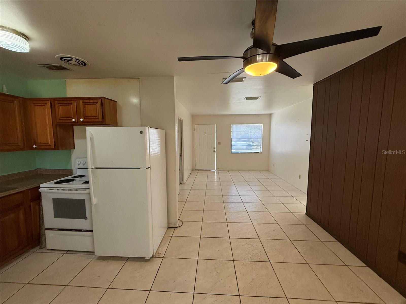 Image 6 of 18 For 2628 Milton Avenue