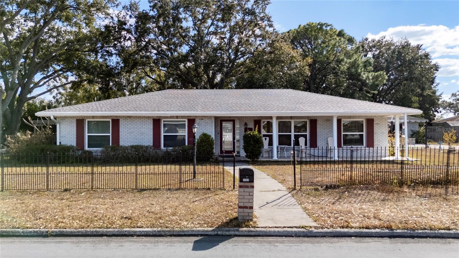 Details for 1707 Bayou Circle, LAKELAND, FL 33803