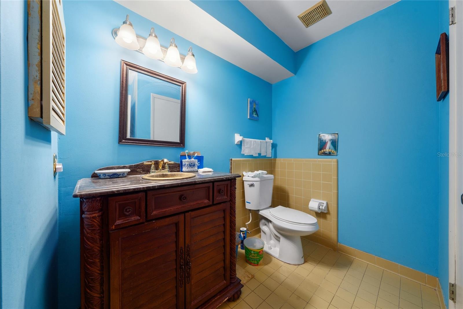 Image 31 of 34 For 1707 Bayou Circle