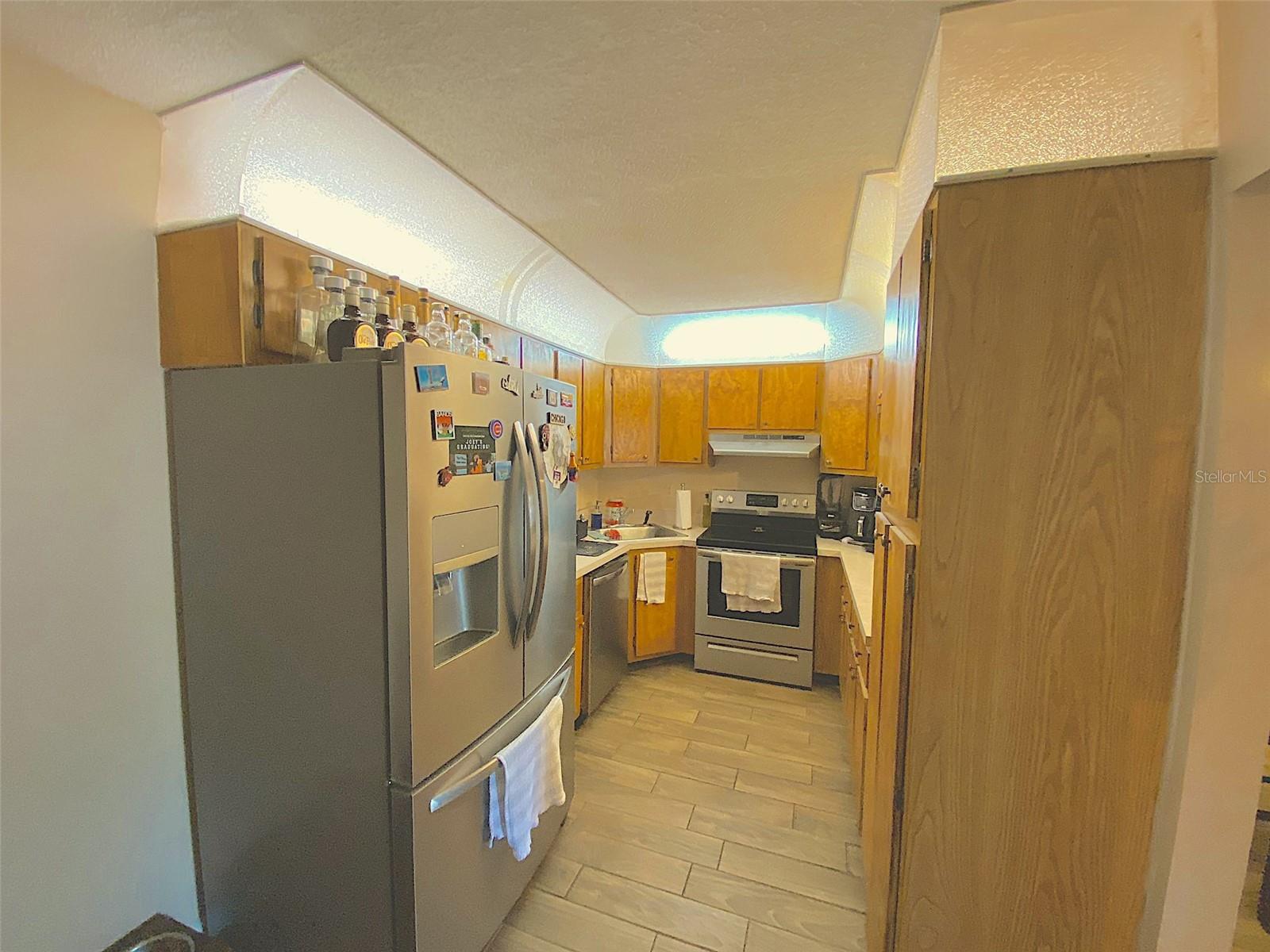 Image 7 of 23 For 8213 Sun Spring Circle 31