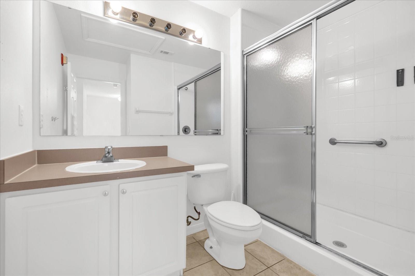 Image 12 of 31 For 1001 Park Ridge Circle