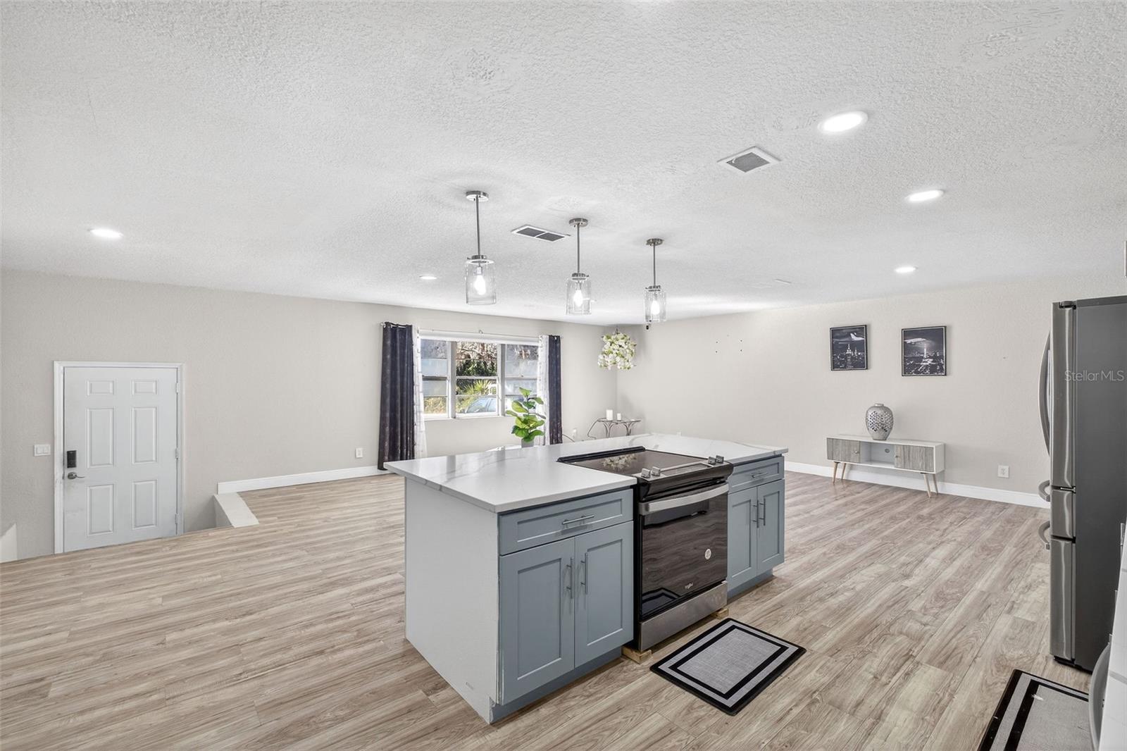 Image 10 of 38 For 4121 White Heron Drive