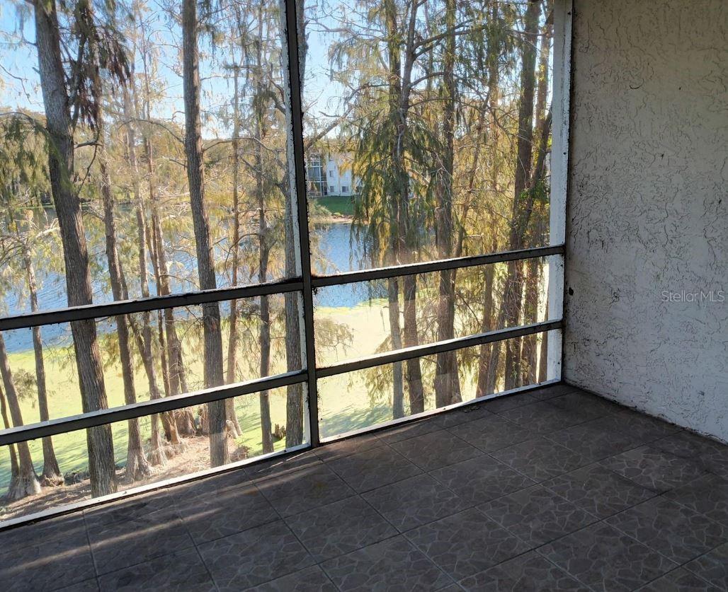 Image 17 of 21 For 4575 Texas Avenue 307