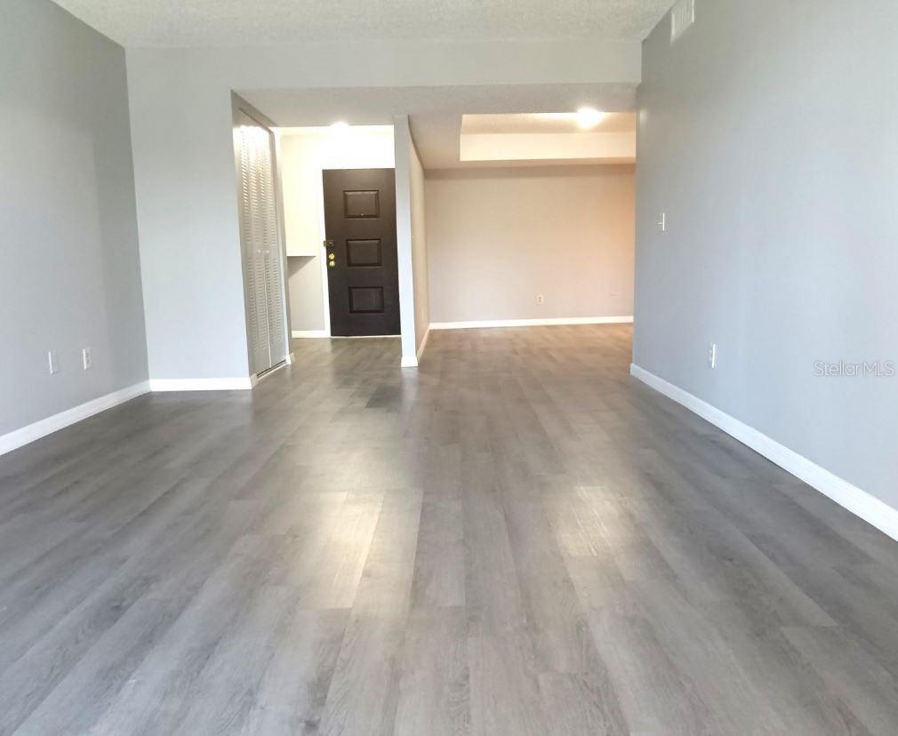 Image 4 of 21 For 4575 Texas Avenue 307