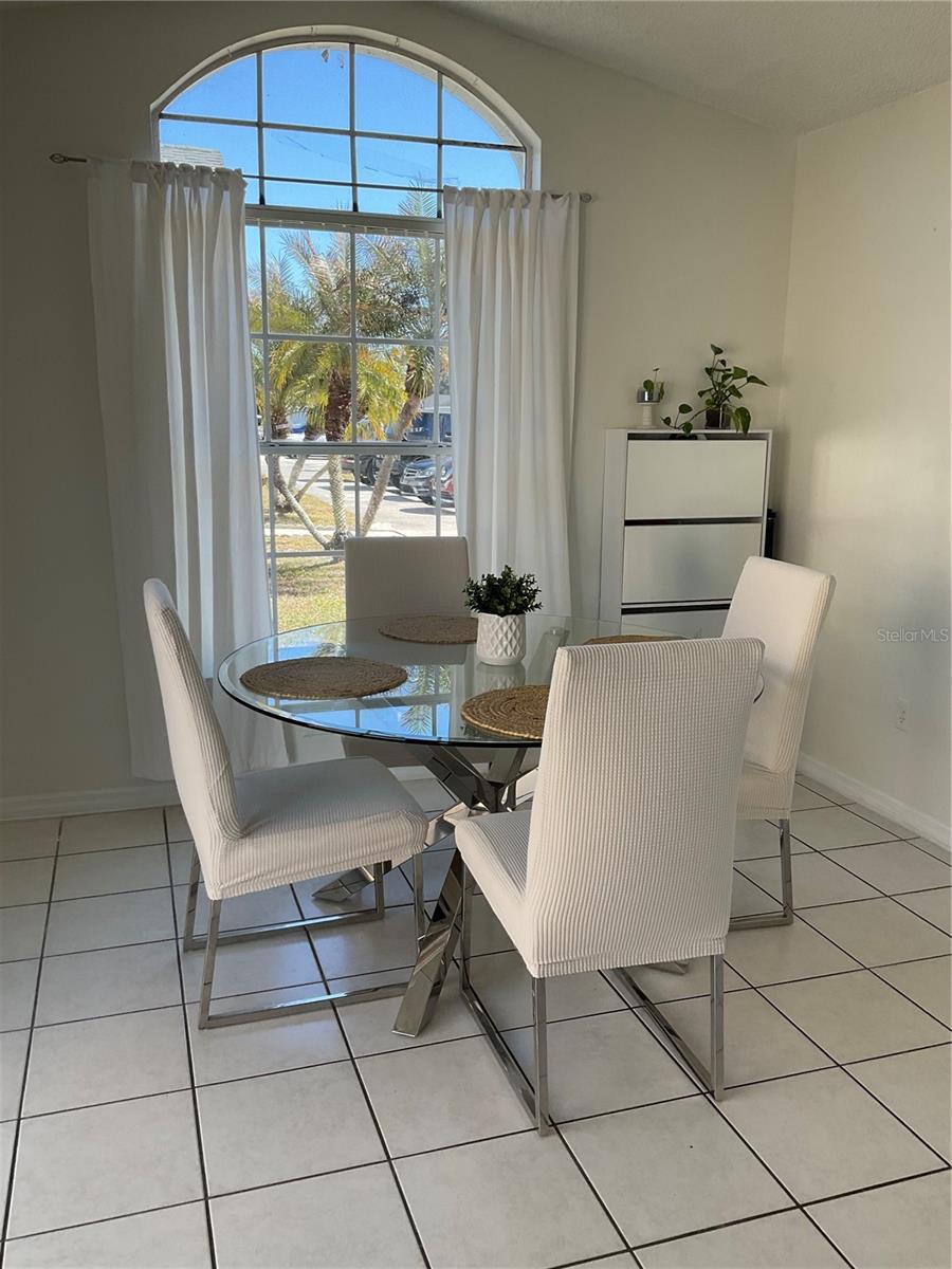 Image 10 of 32 For 2329 Harbor Town Drive