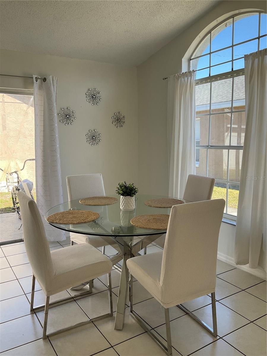 Image 9 of 32 For 2329 Harbor Town Drive