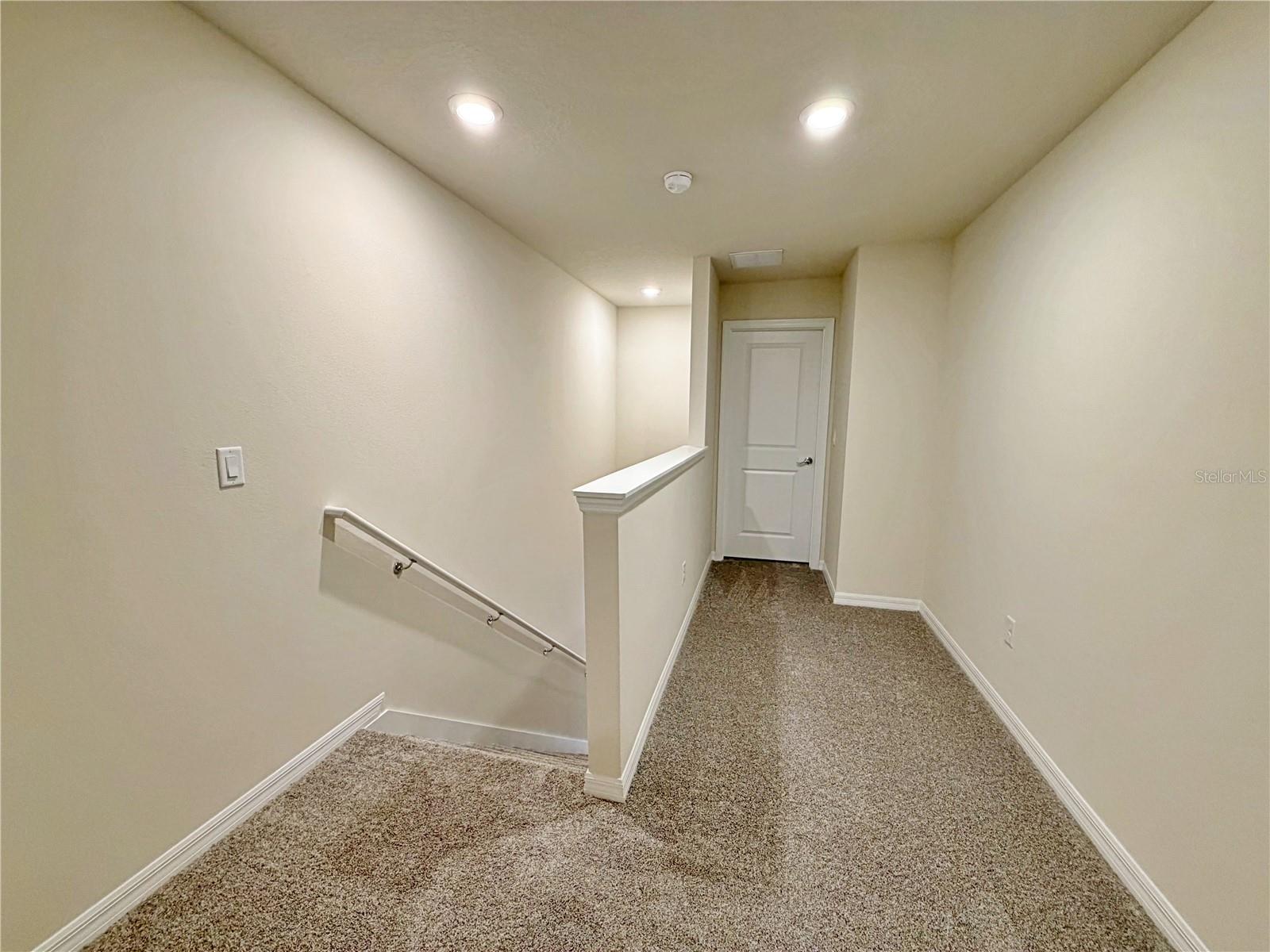 Image 11 of 37 For 16234 Merry Alley