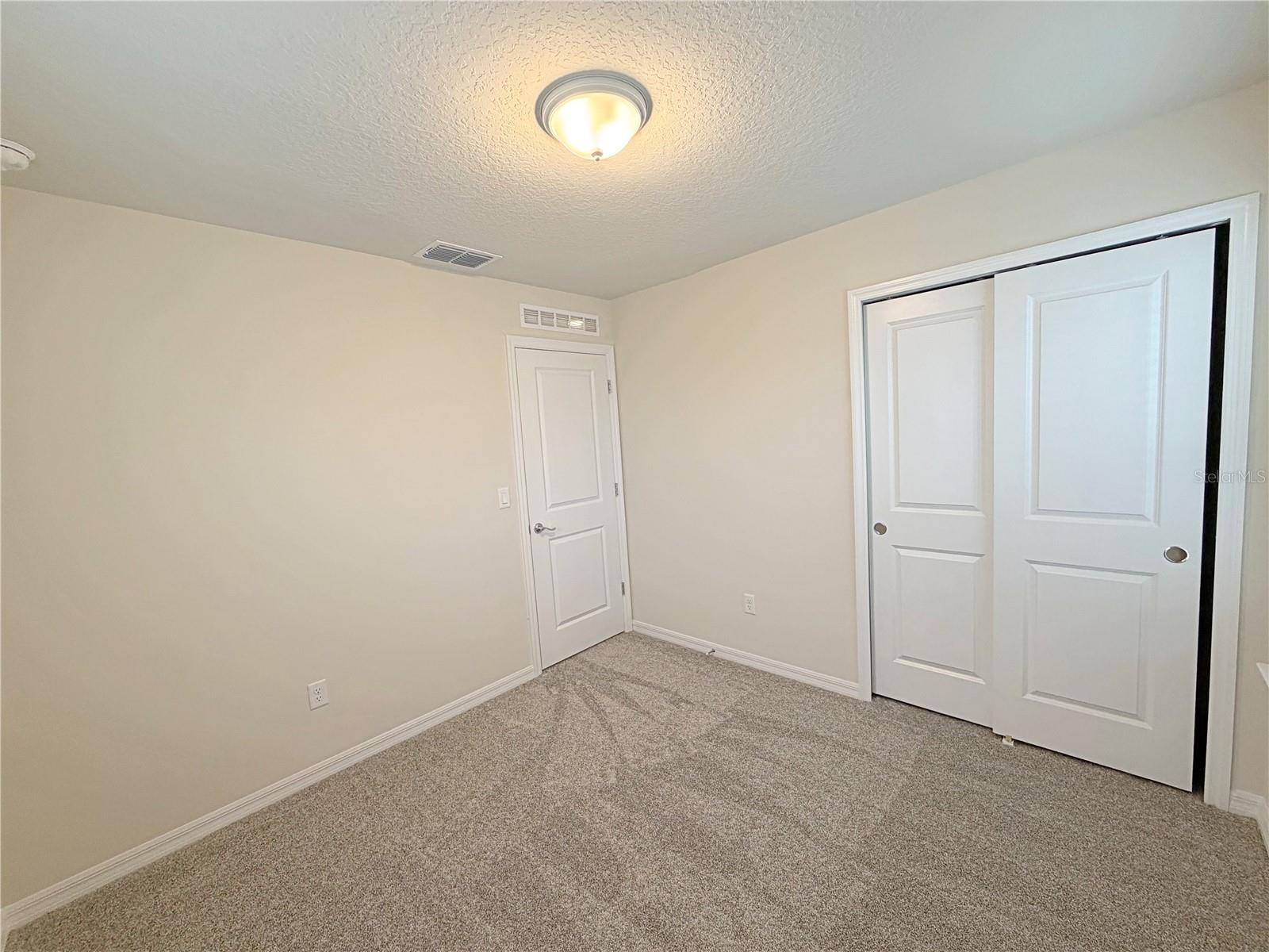 Image 20 of 37 For 16234 Merry Alley