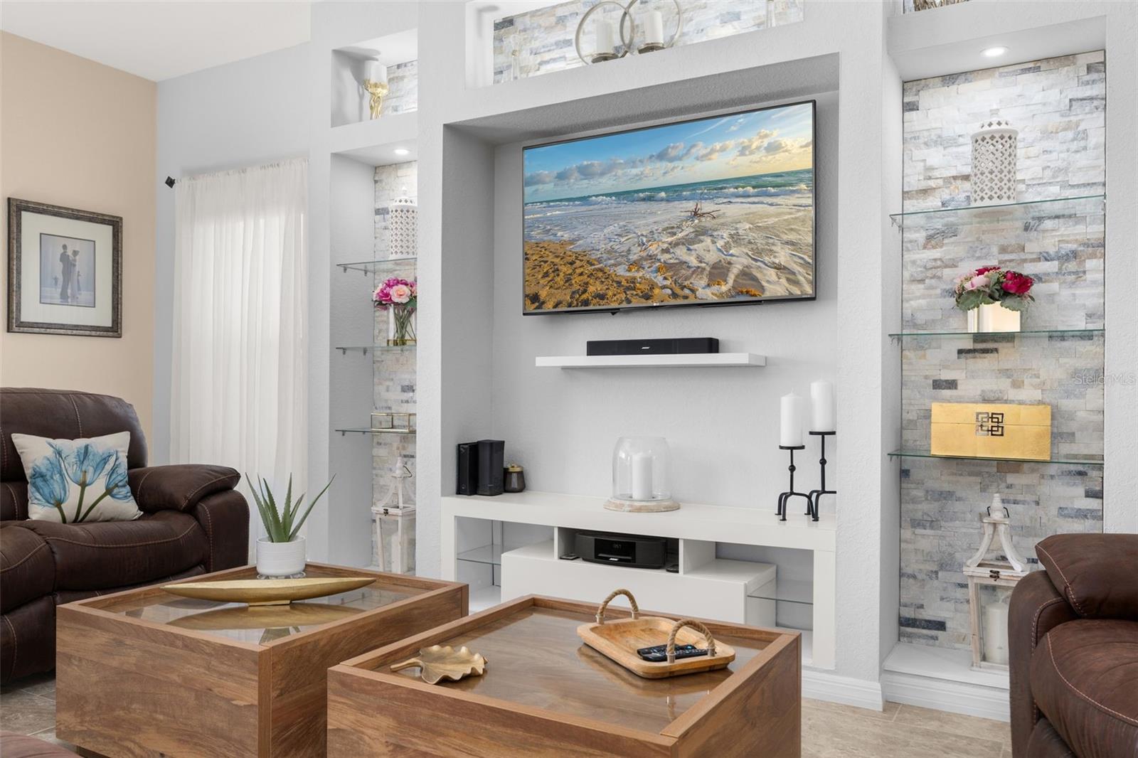 Image 11 of 67 For 231 Summer Place Loop