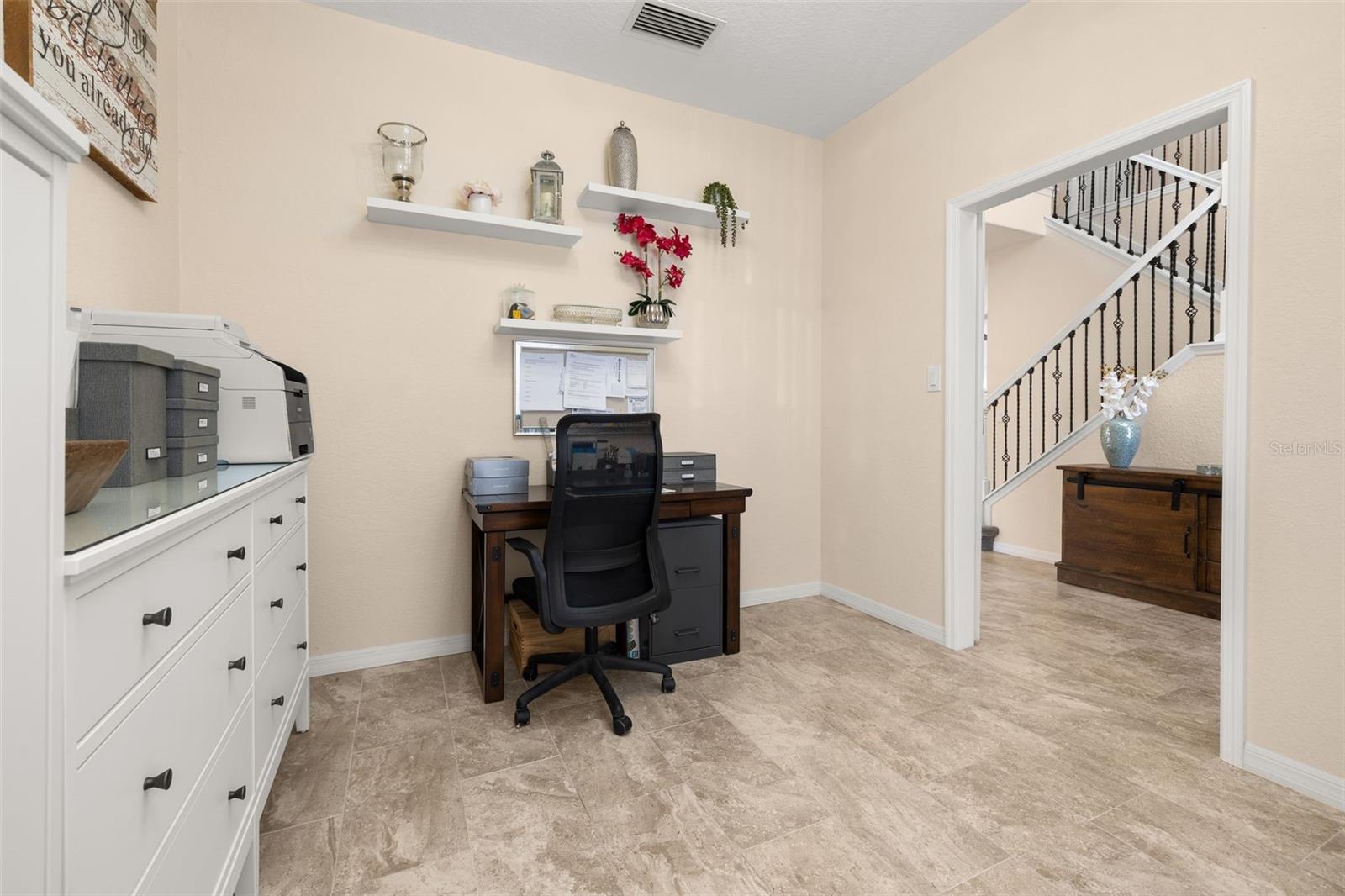 Image 21 of 67 For 231 Summer Place Loop