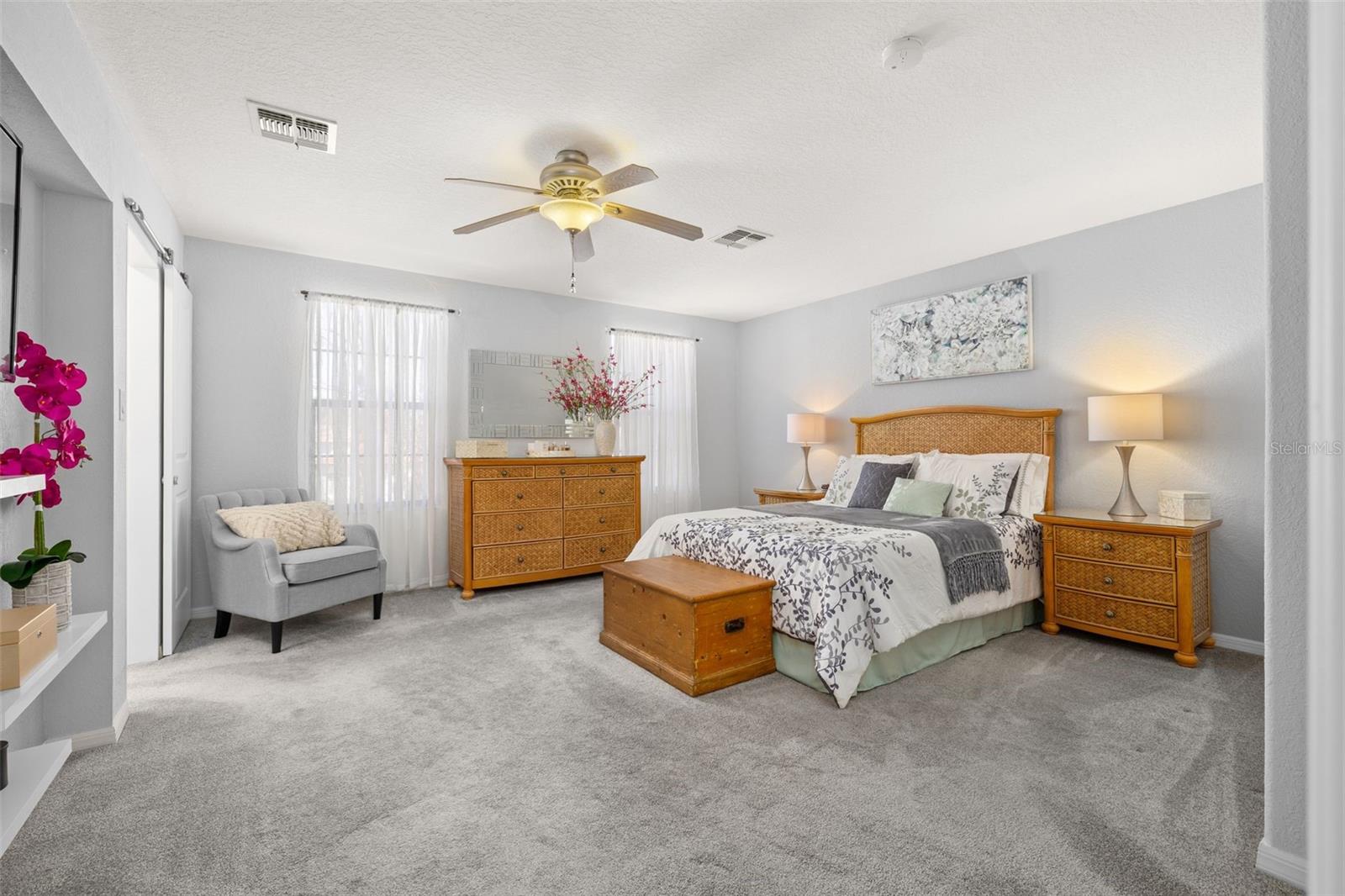 Image 29 of 67 For 231 Summer Place Loop