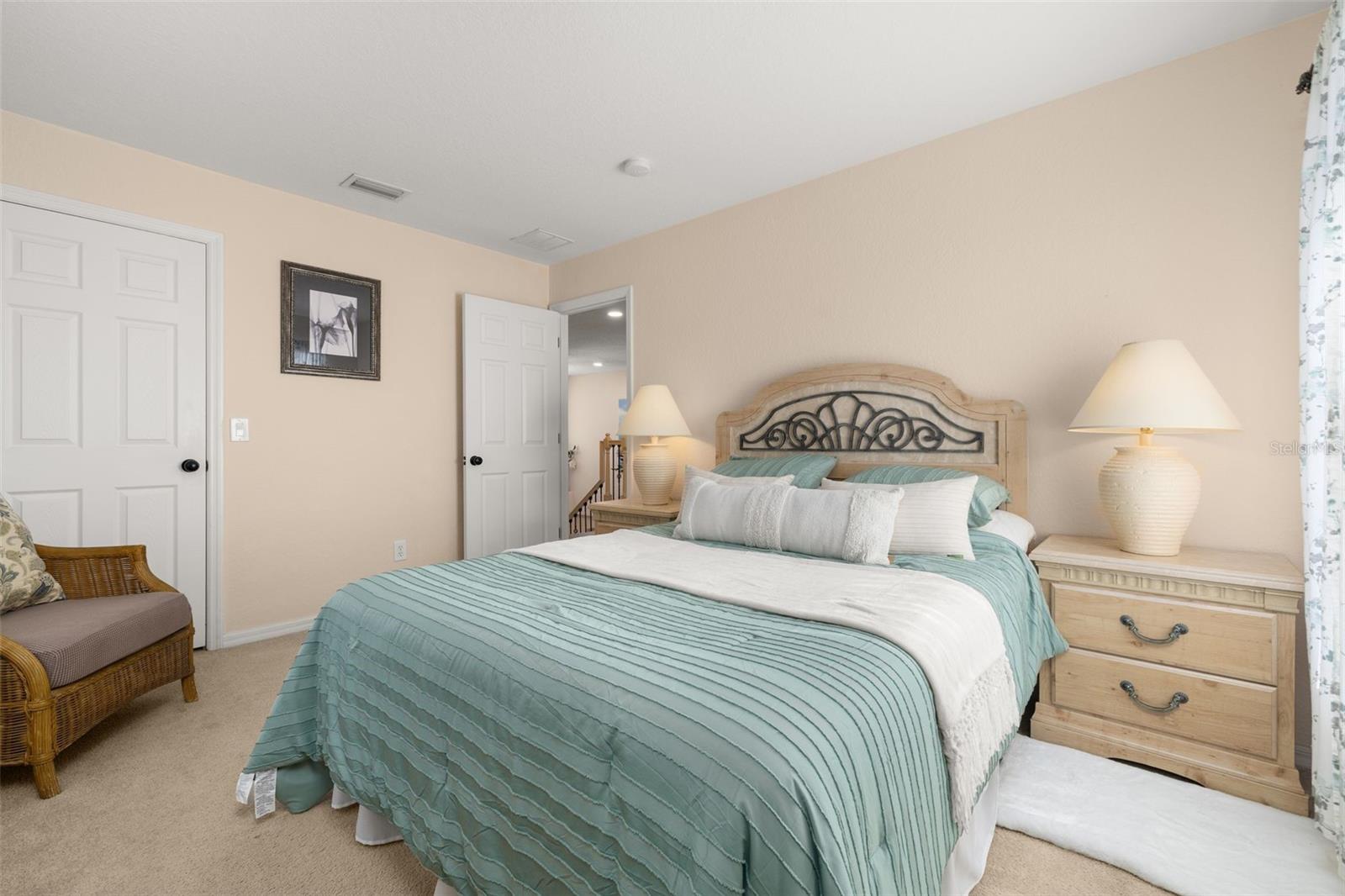 Image 38 of 67 For 231 Summer Place Loop