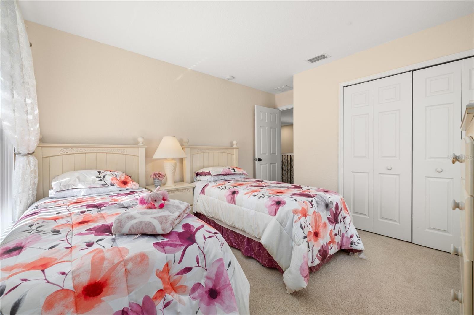 Image 47 of 67 For 231 Summer Place Loop