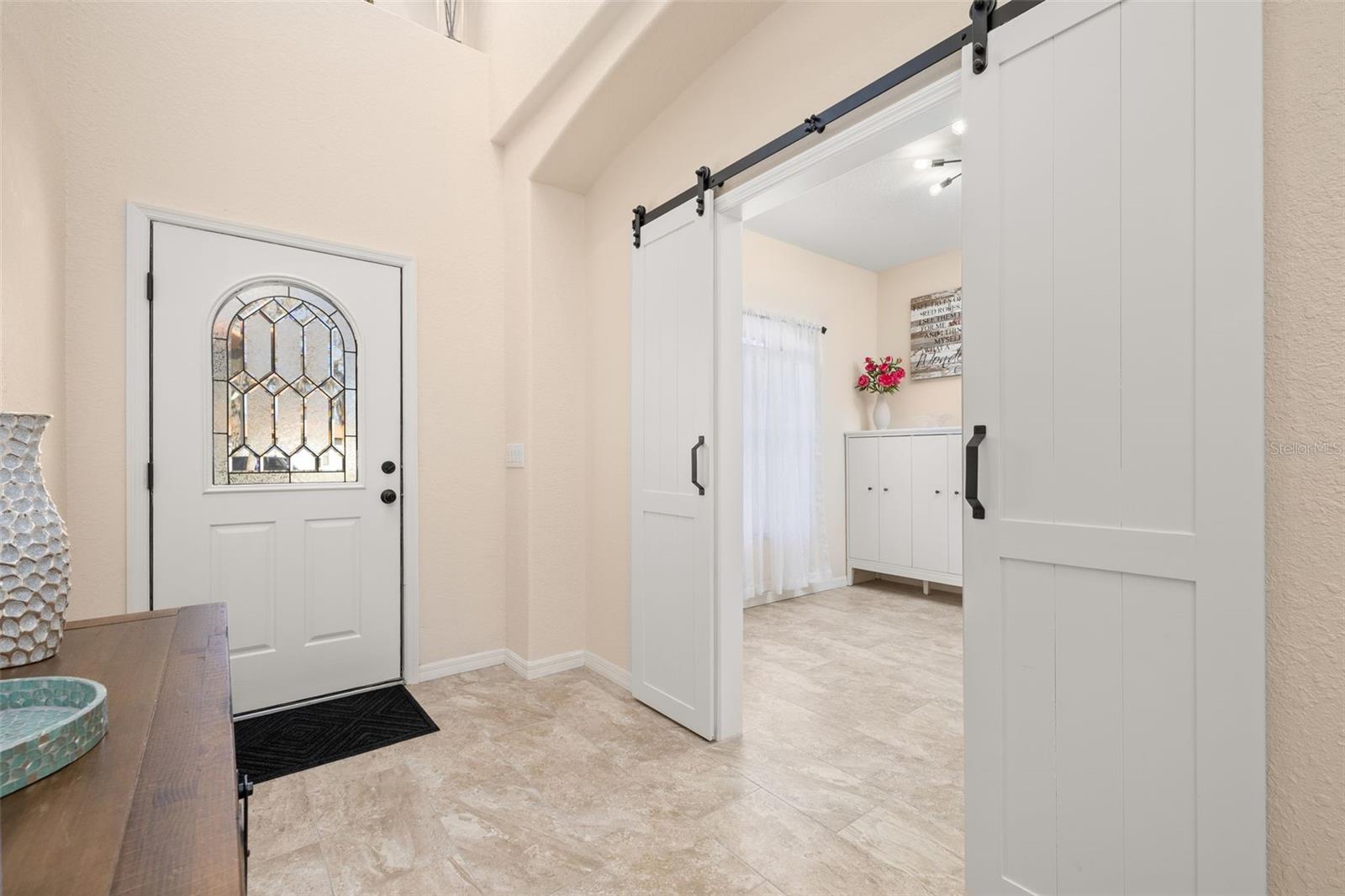 Image 6 of 67 For 231 Summer Place Loop