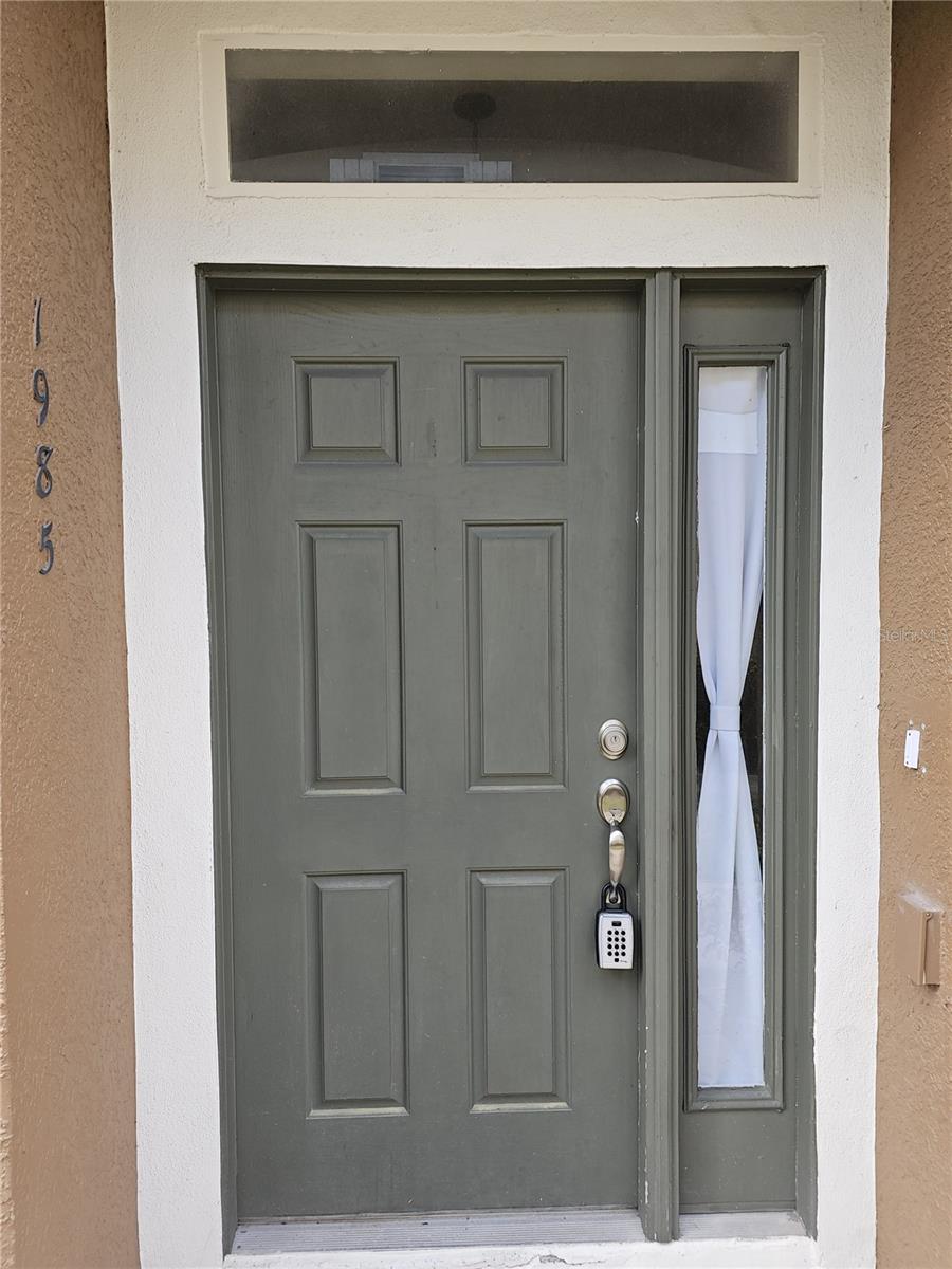 Image 2 of 5 For 1985 Estancia Cir  A