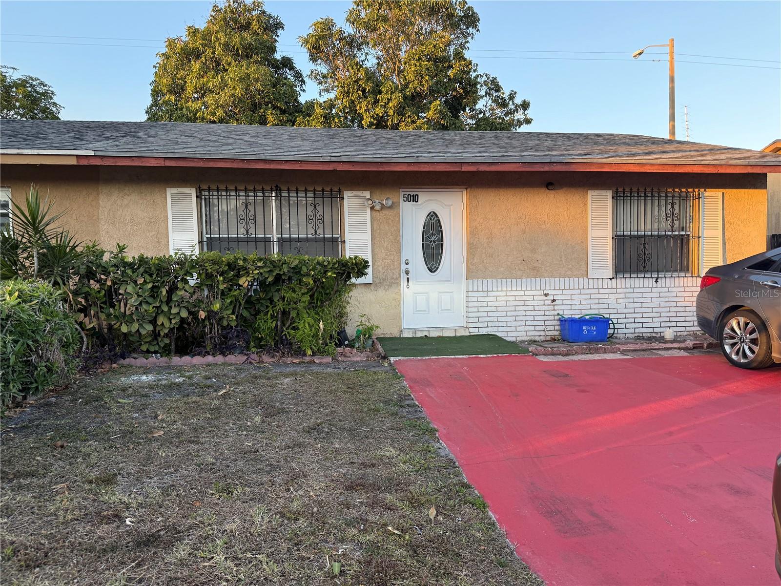 Image 2 of 5 For 5010 Pimlico Court