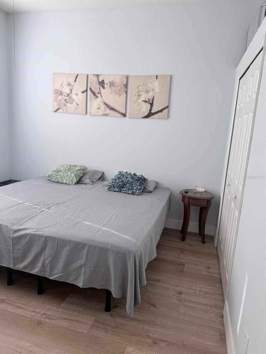 Image 16 of 27 For 14208 Charmont Court