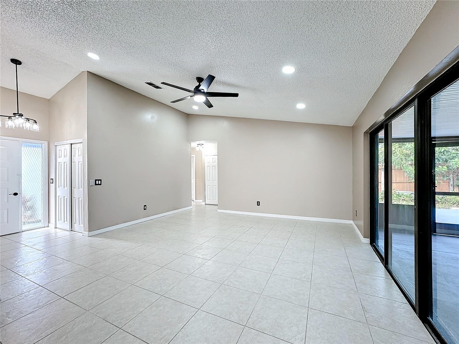 Image 5 of 17 For 103 Alameda Drive