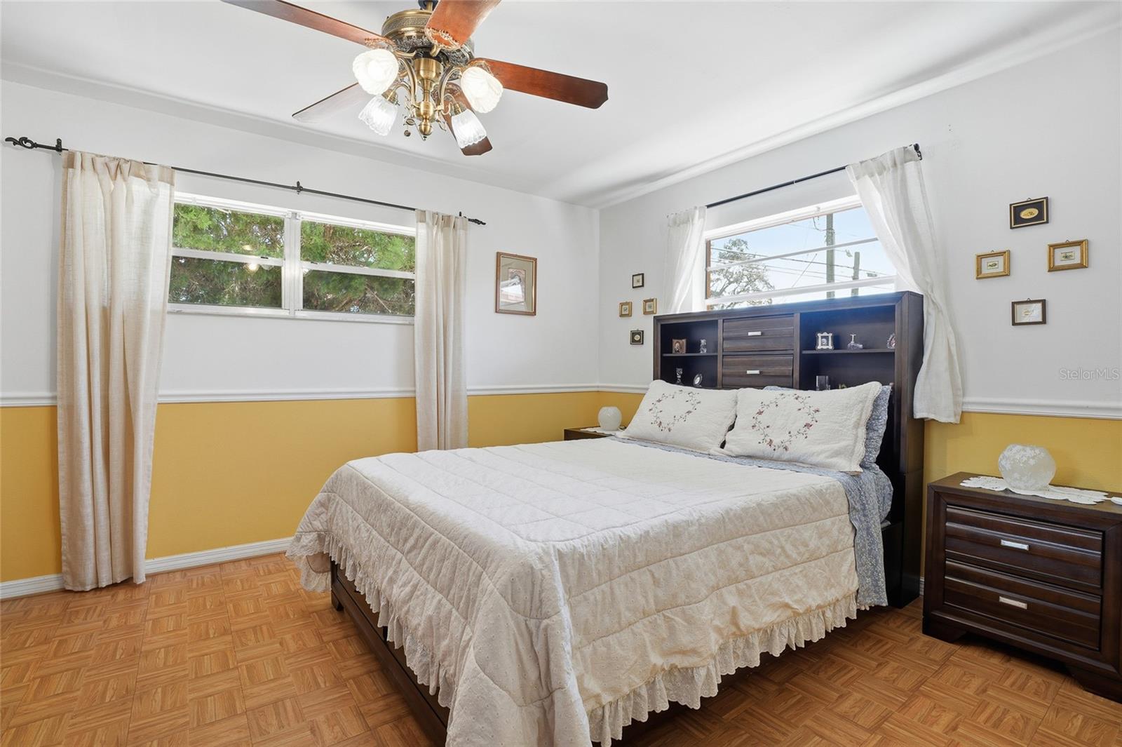 Image 20 of 48 For 7002 Crestlake Drive