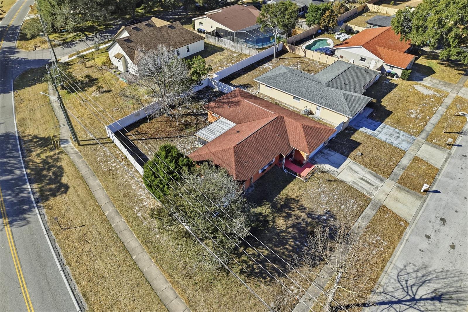 Image 6 of 48 For 7002 Crestlake Drive