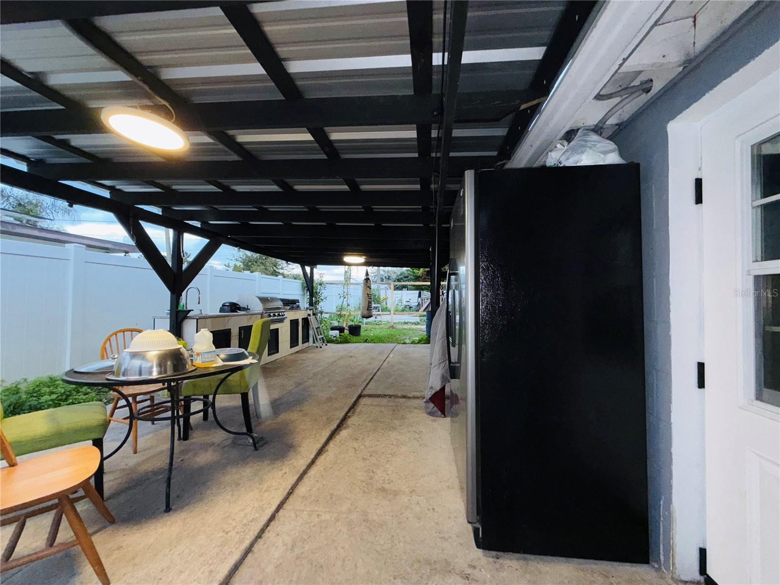 Image 32 of 36 For 2615 Beaumont Avenue