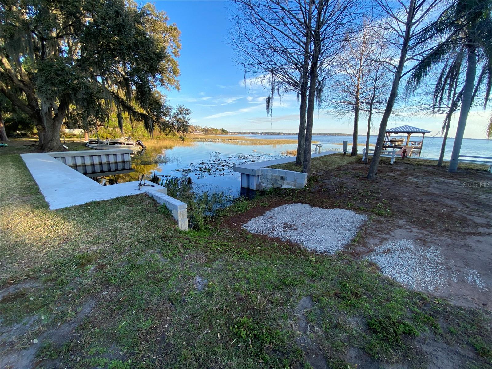 Image 18 of 30 For 5870 Alligator Lake Shore W