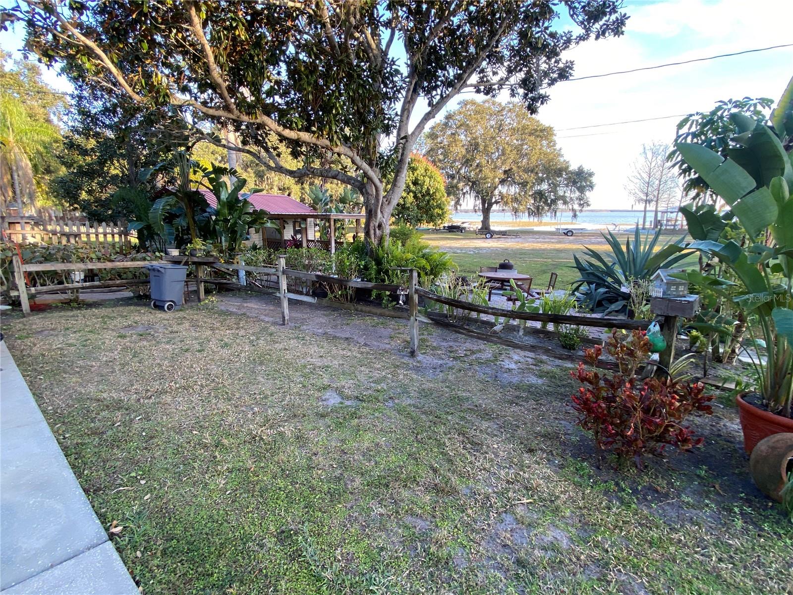 Image 8 of 30 For 5870 Alligator Lake Shore W