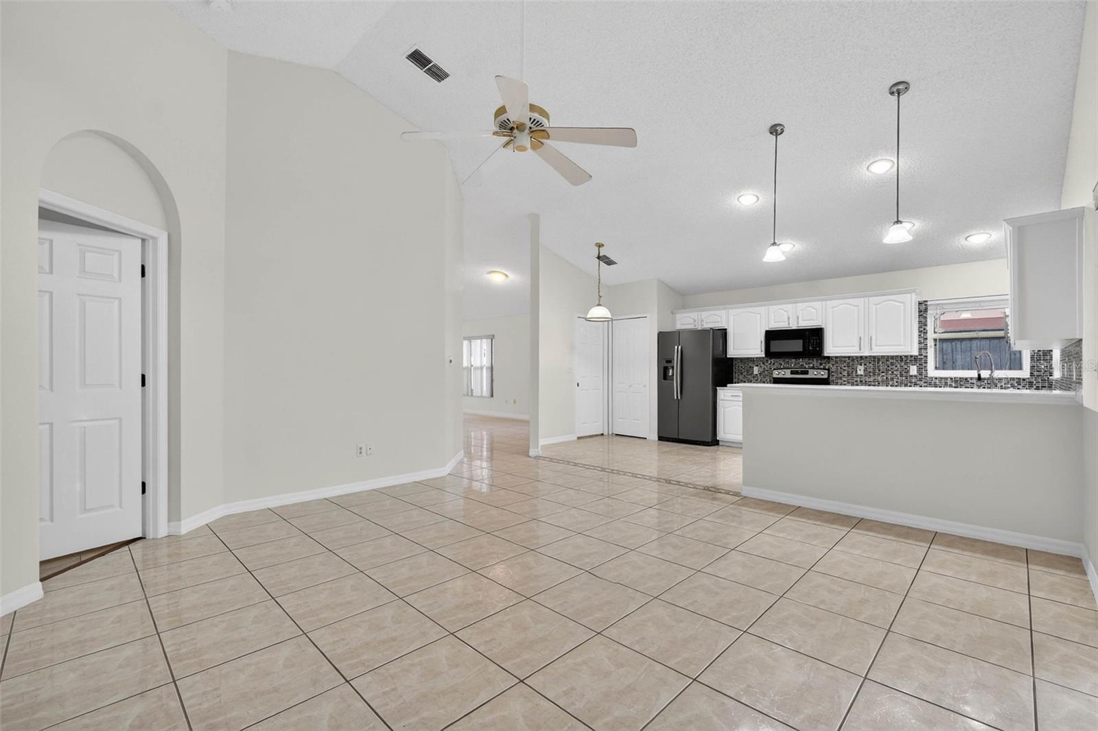 Image 12 of 39 For 160 Prairie Dune Way