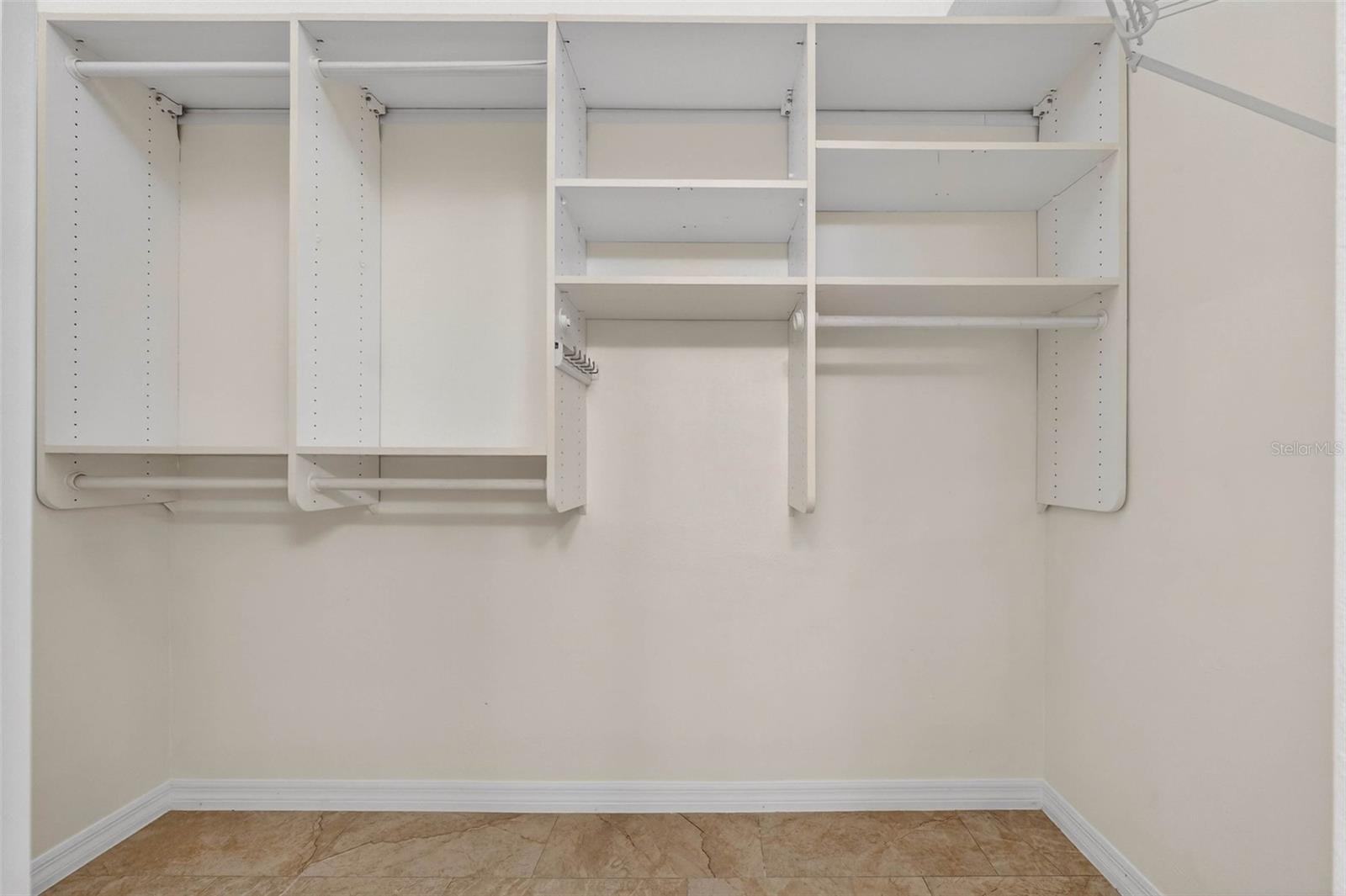 Image 18 of 39 For 160 Prairie Dune Way