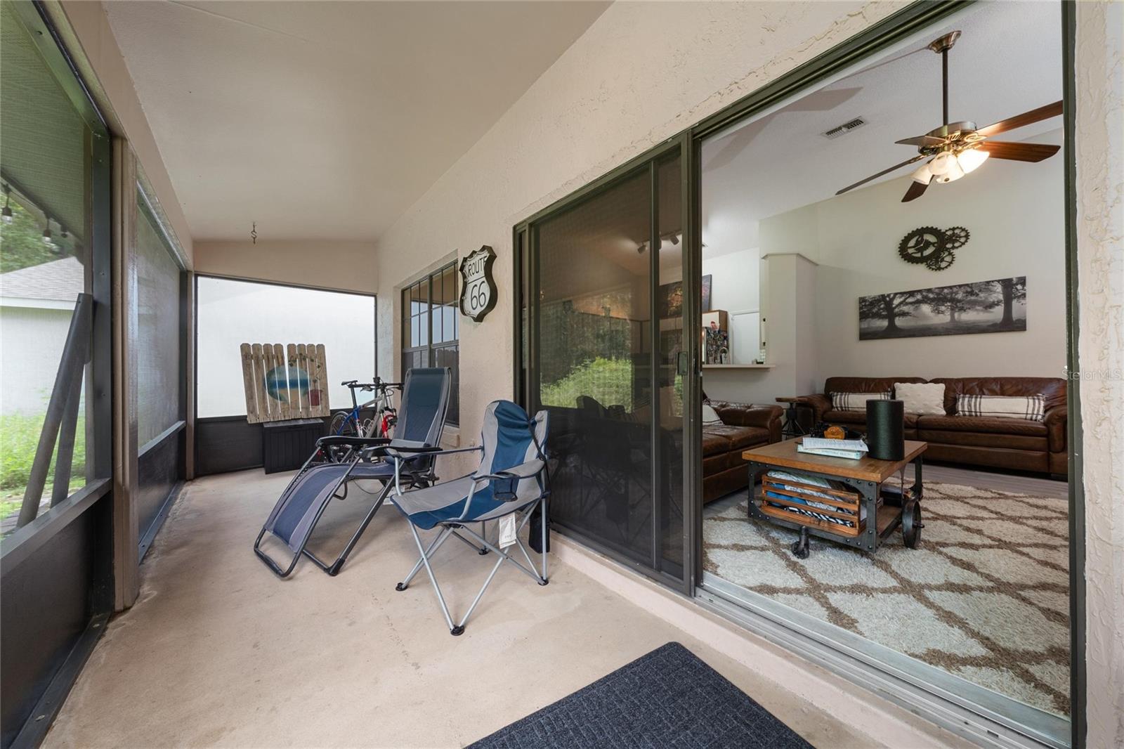 Image 14 of 20 For 2425 Pewter Court